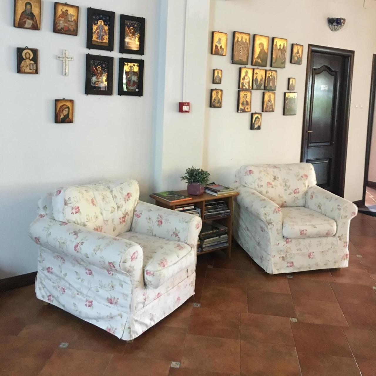 Pension Valentina Mînăstirea Humorului Exterior foto