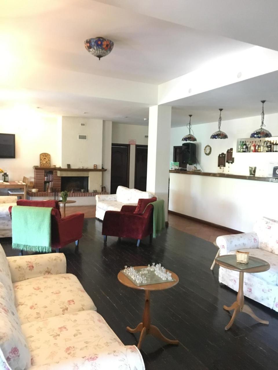Pension Valentina Mînăstirea Humorului Exterior foto